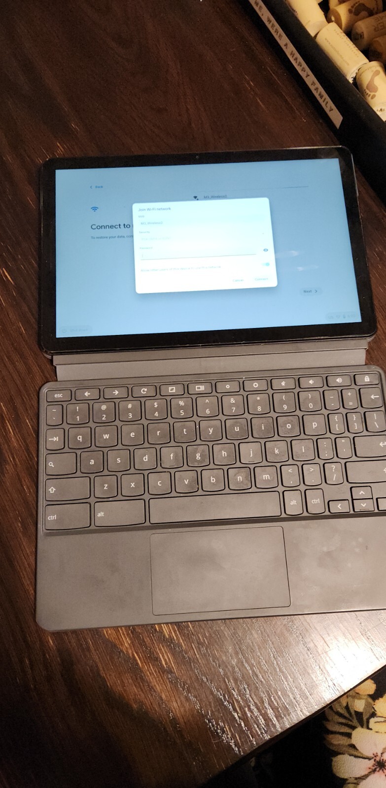 Lenovo Ideapad CT-X636F 10.1″ (128GB,MediaTek Helio P60T,2.00GHz,4GB) Chromebook