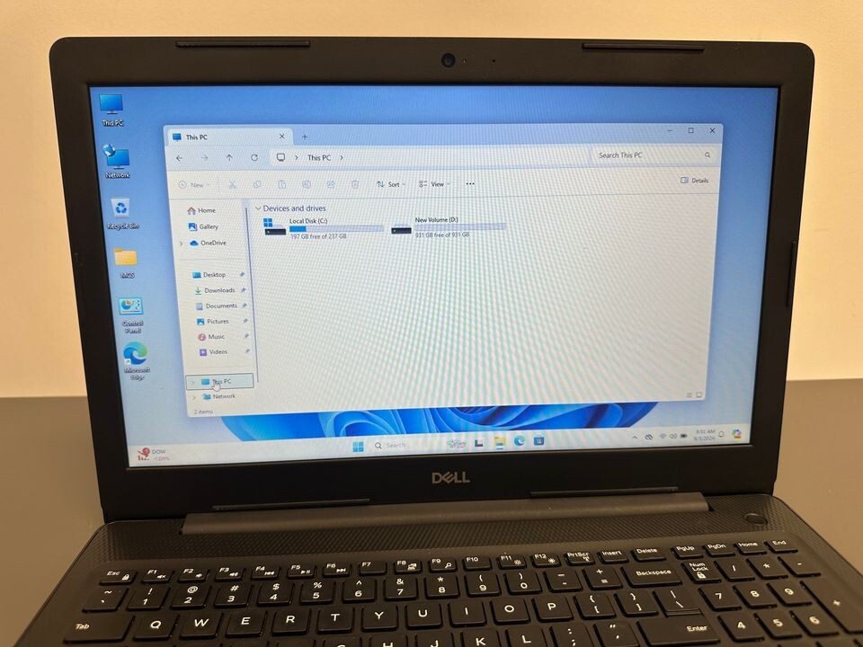 DELL INSPIRON 10TH GENERATION