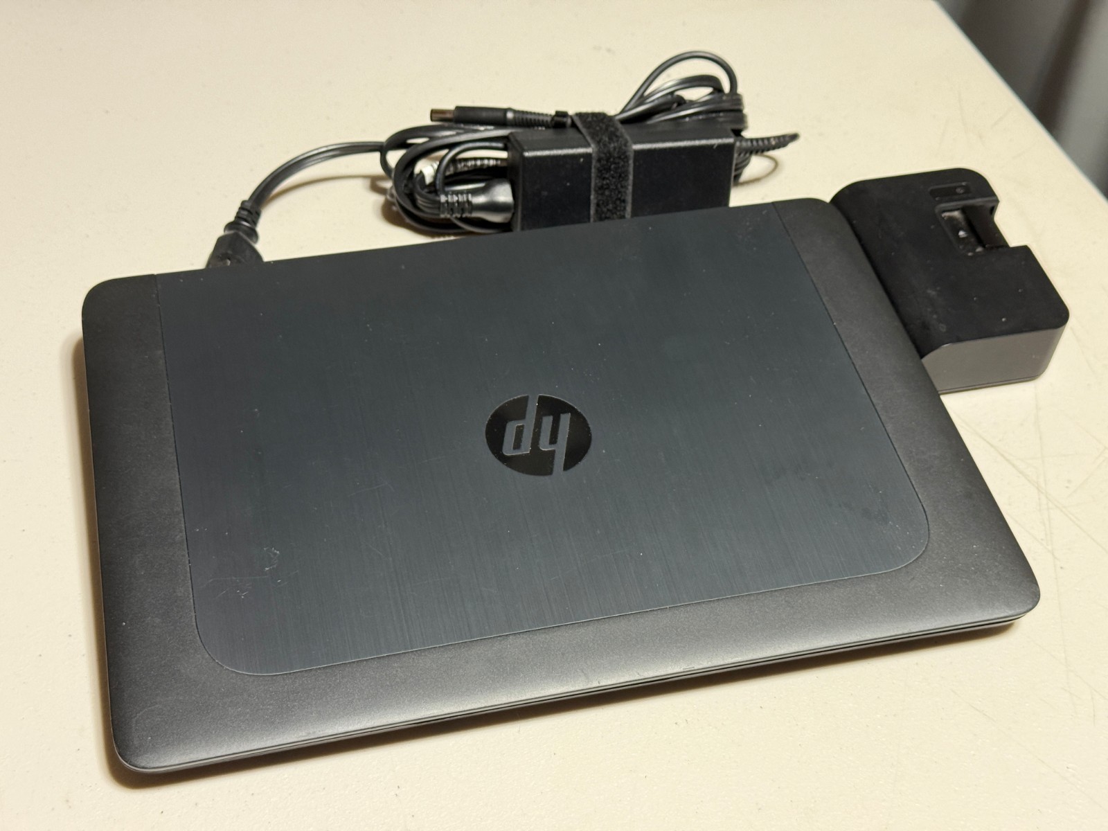 HP ZBook 14 + HP UltraSlim Dock 2013 – For Parts / Not Working