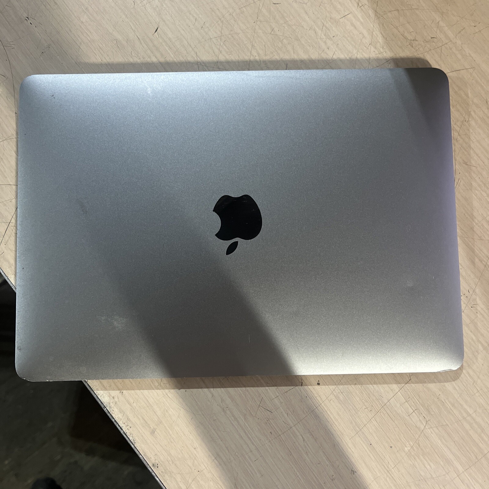 APPLE MACBOOK 12″ EARLY 2016 CORE M3-6Y30 1.1GHZ 8GB RAM 256SSD NO OS