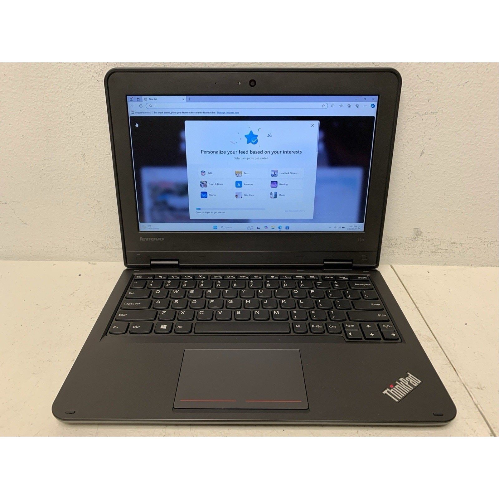 Lenovo ThinkPad 11E – AMD A4-6210 , 4GB RAM, 120gb SSD Wind 10 Pro Webcam