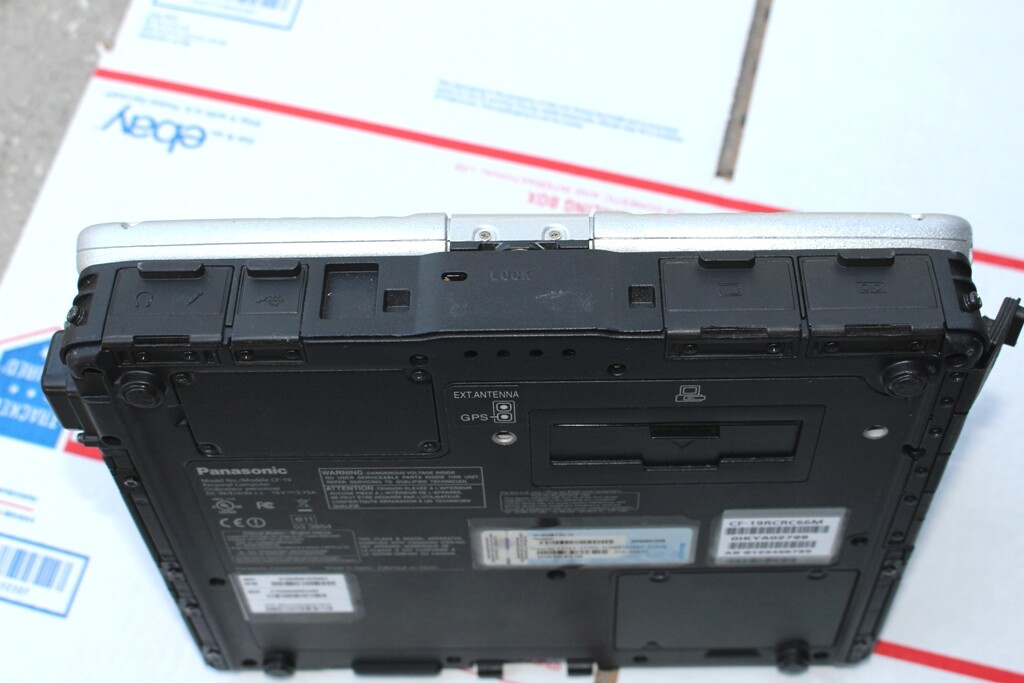 Panasonic Toughbook CF-19 MK4 i5 6GB, NO GPS TOUCH , 256 SSD. WIN7 PRO 64BIT,