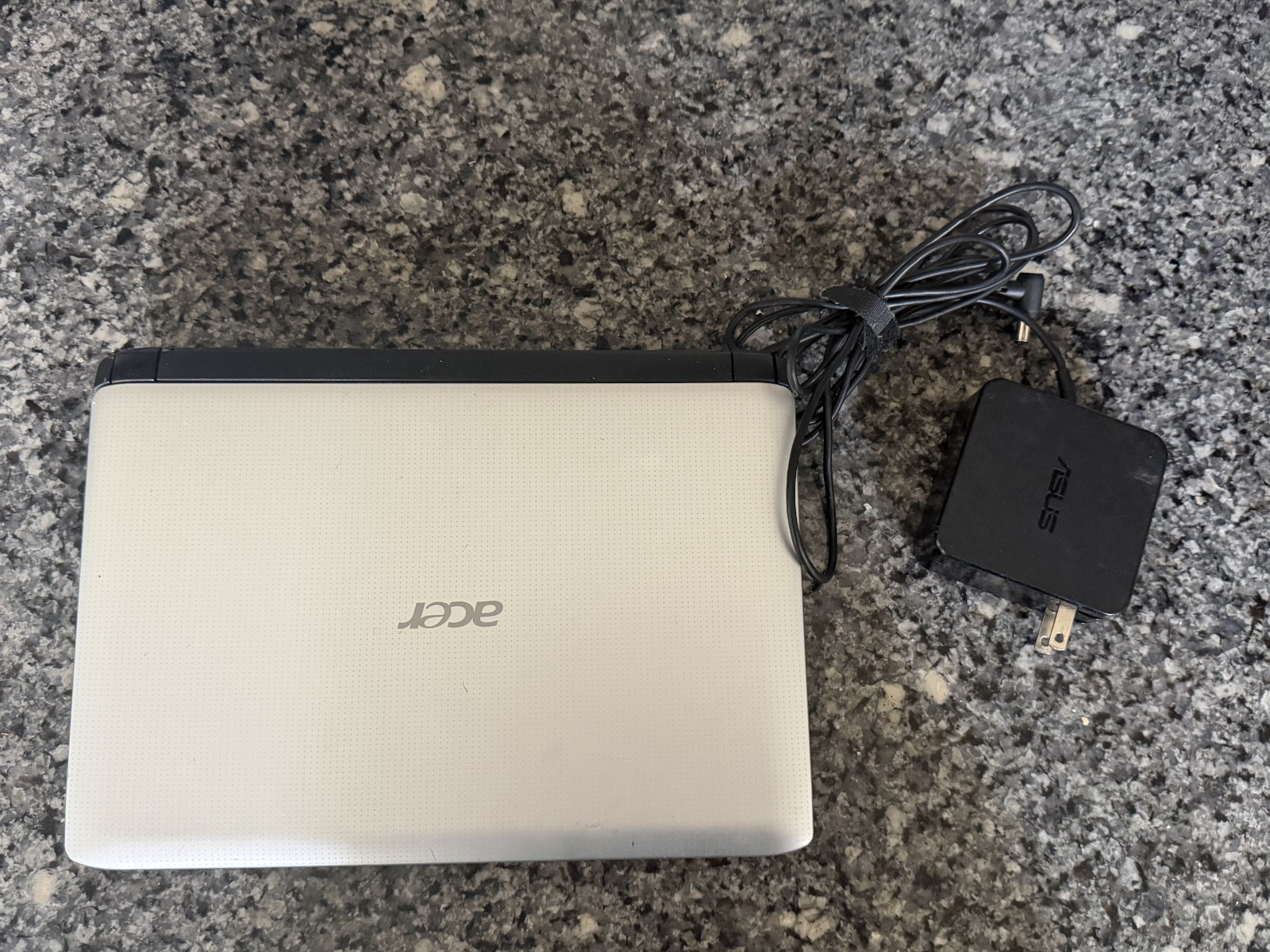 Acer Aspire One NAV50 10.1″ Laptop Intel Atom N450 1.66GHz 1GB RAM 160GB HDD
