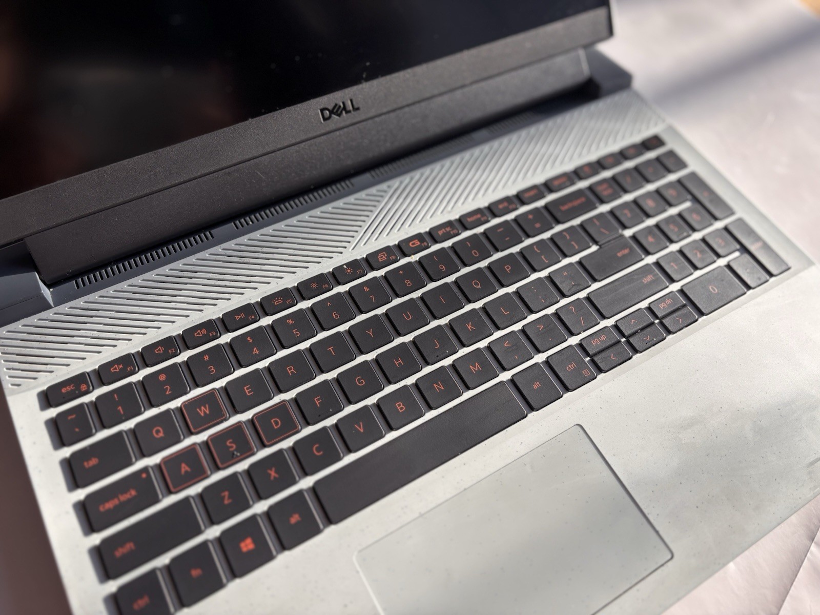 Dell G15 Gaming Laptop – RTX 3050 Ti & Upgraded RAM to 16GB l High Performance