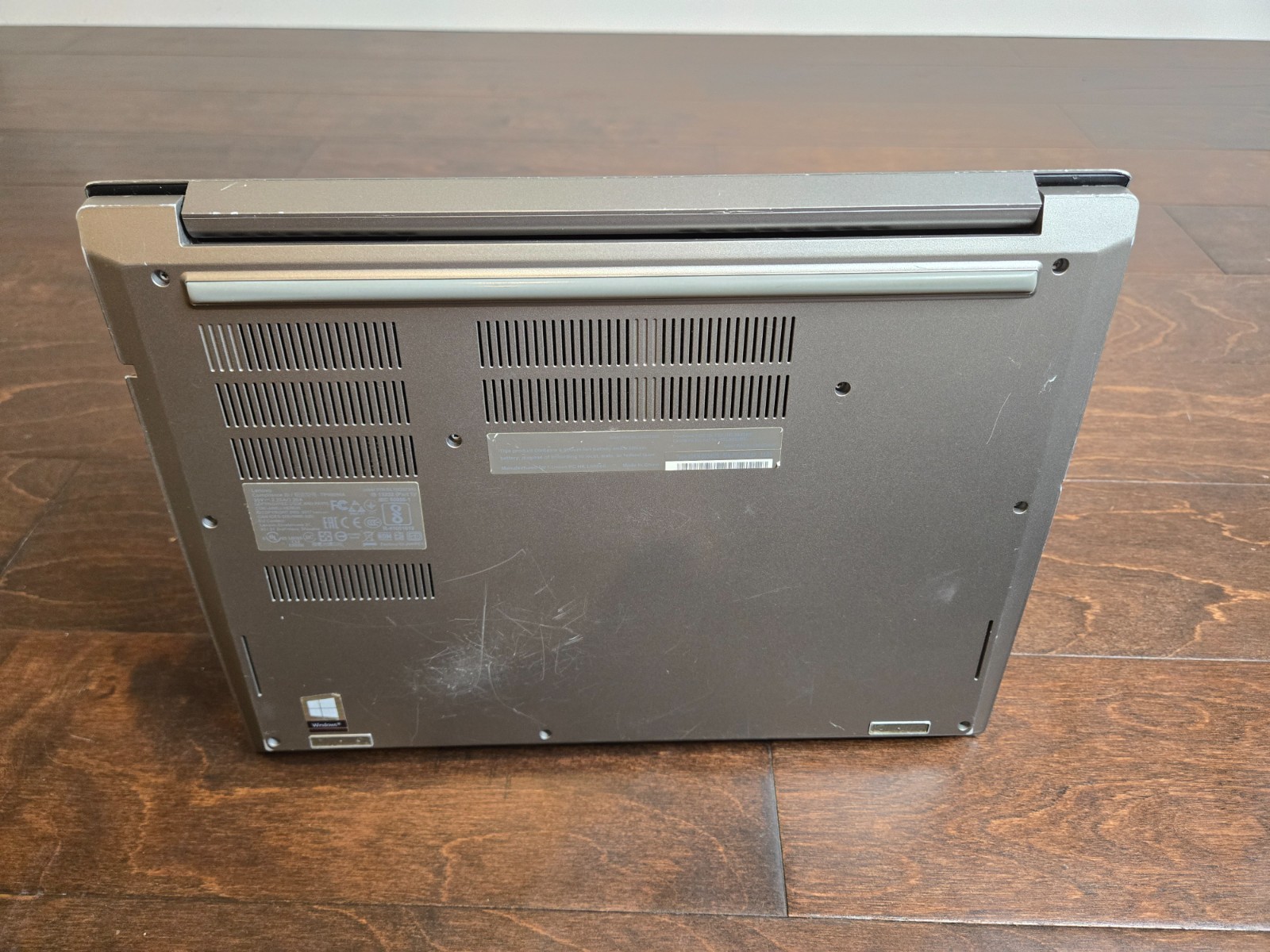 LENOVO ThinkPad E480 14″ Core i5-8250u 1.60GHz 16GB 256GB NVMe W11 Pro Grade B