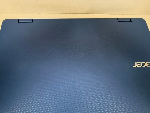 Touchscreen Acer Aspire R3-131T 64GB HDD 4GB RAM Celeron N3710 1.6GHz Win 11