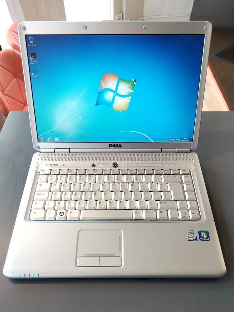 Lg Screen Dell Inspiron 1525 Laptop 3GB 32 Bit Windows 7, Office2010 WkGr8GdBat!