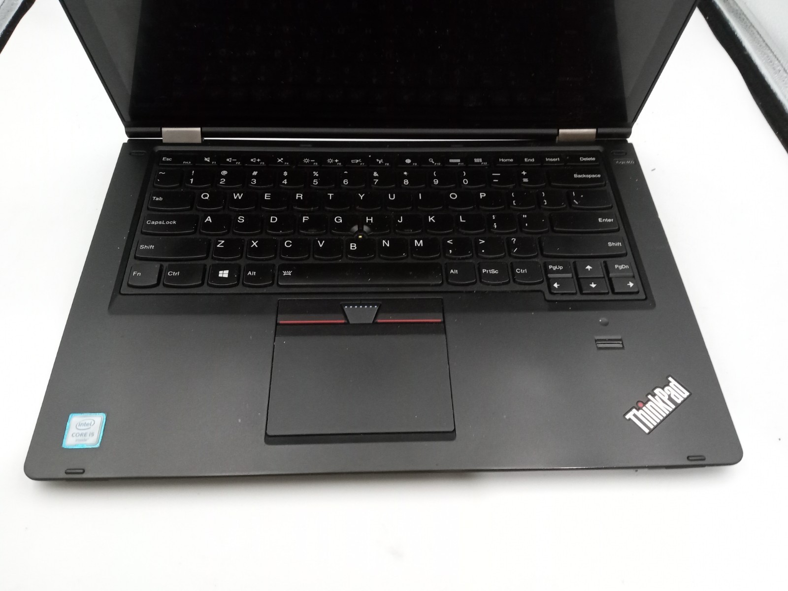 Lenovo ThinkPad Yoga 460 14″ 2in1 Intel i5-6200U 4GB RAM – CRACKED GLASS -RR
