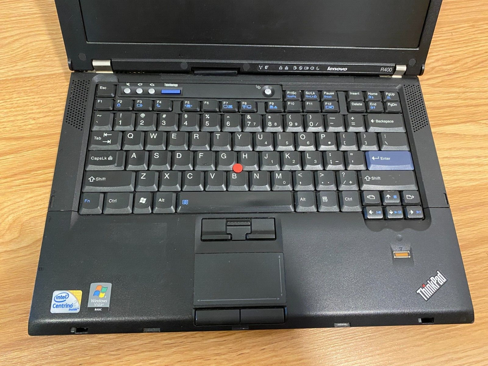 Lenovo ThinkPad R400 – Core 2DUO P8700 2.53GHz 2G – NO HDD/Caddy/Power/Battery