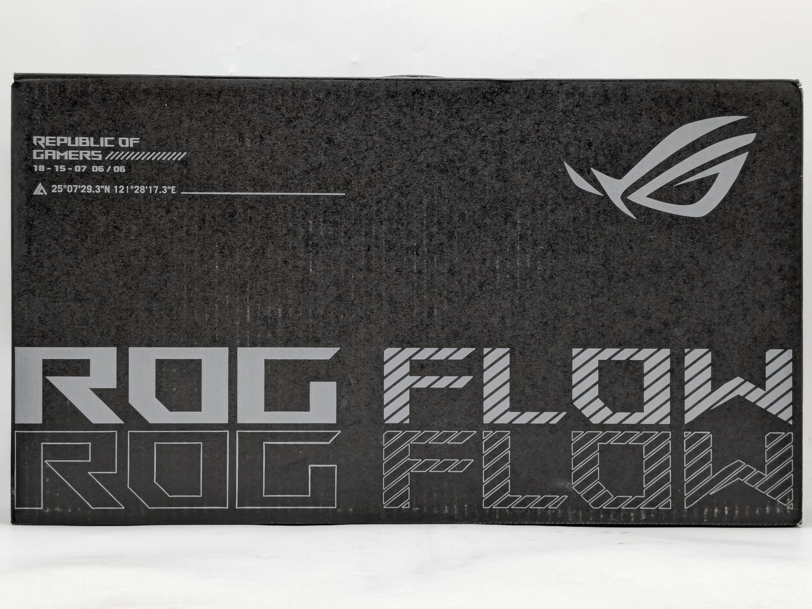 ASUS ROG 13.4″ Touchscreen Gaming Tablet Core I9 16GB RTX 3050 Ti 1TB Black