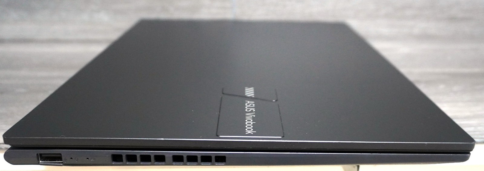 Asus Vivobook 16 M1605Y 16″ Ryzen 7 7730U 2.0GHz 16GB RAM 1TB SSD