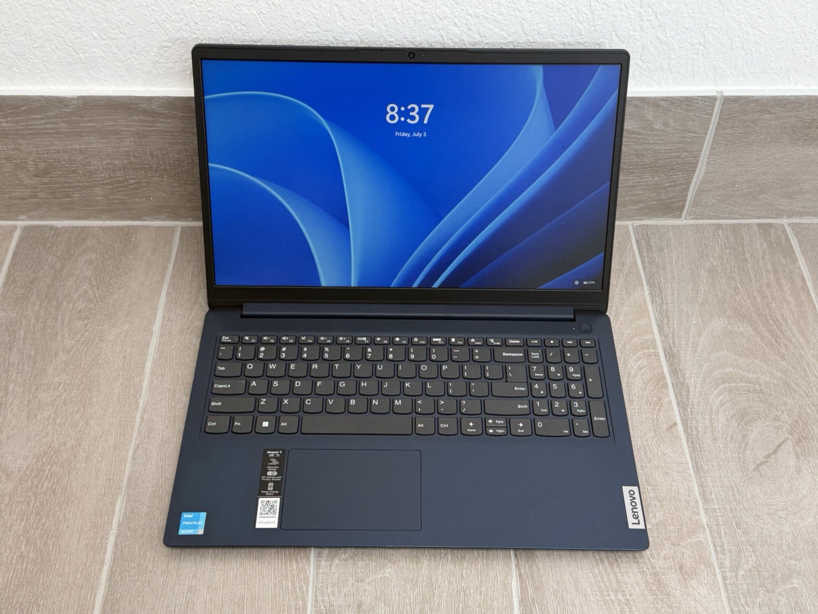 Lenovo IdeaPad 1 15IJL7 15.6″ Pentium Silver N6000 4GB RAM 128GB SSD Win-11