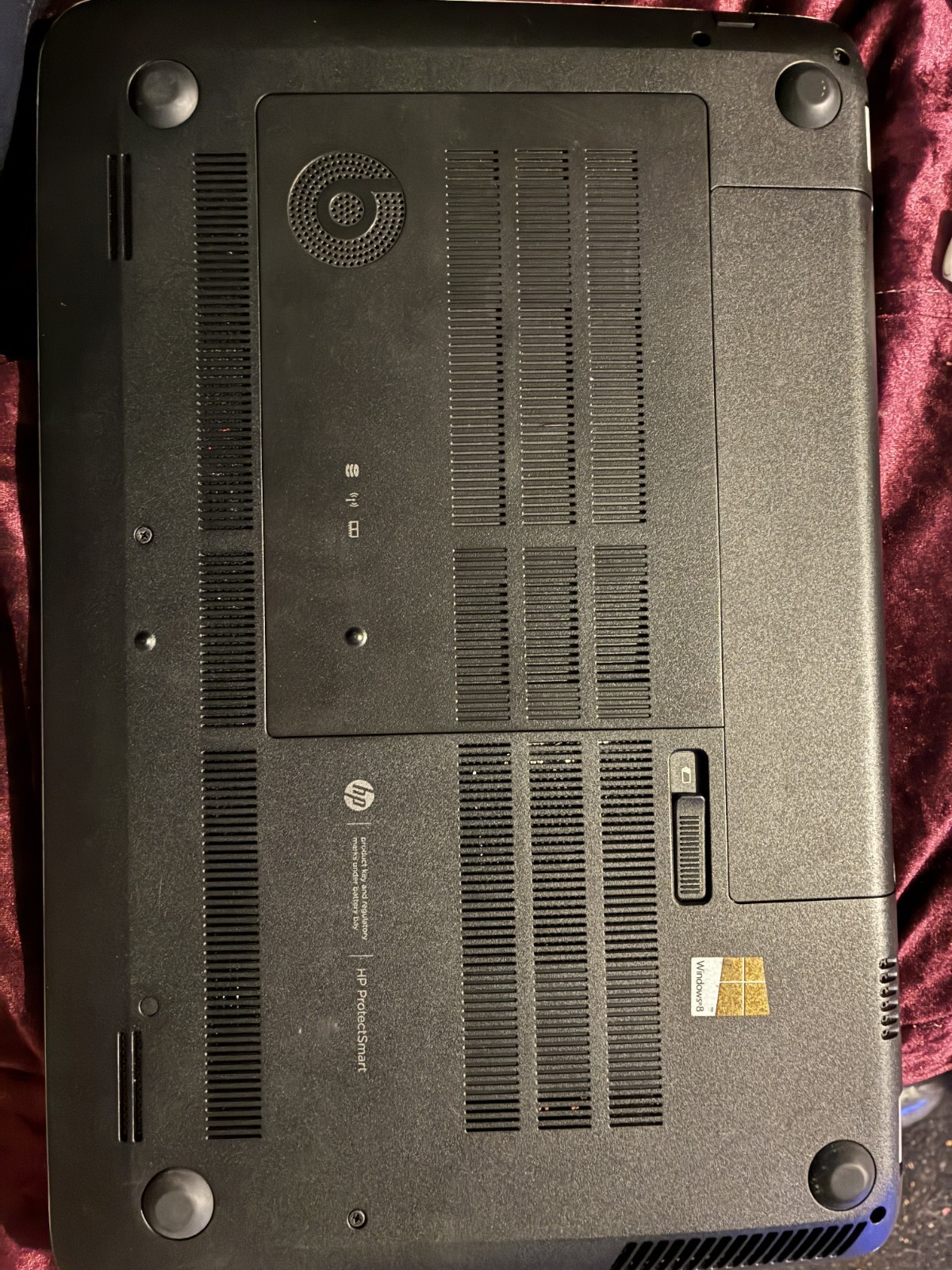 HP ENVY 15.6″ Laptop i7 1.70GHz 8GB 1TB HDD Win 8 GT 740M Silver