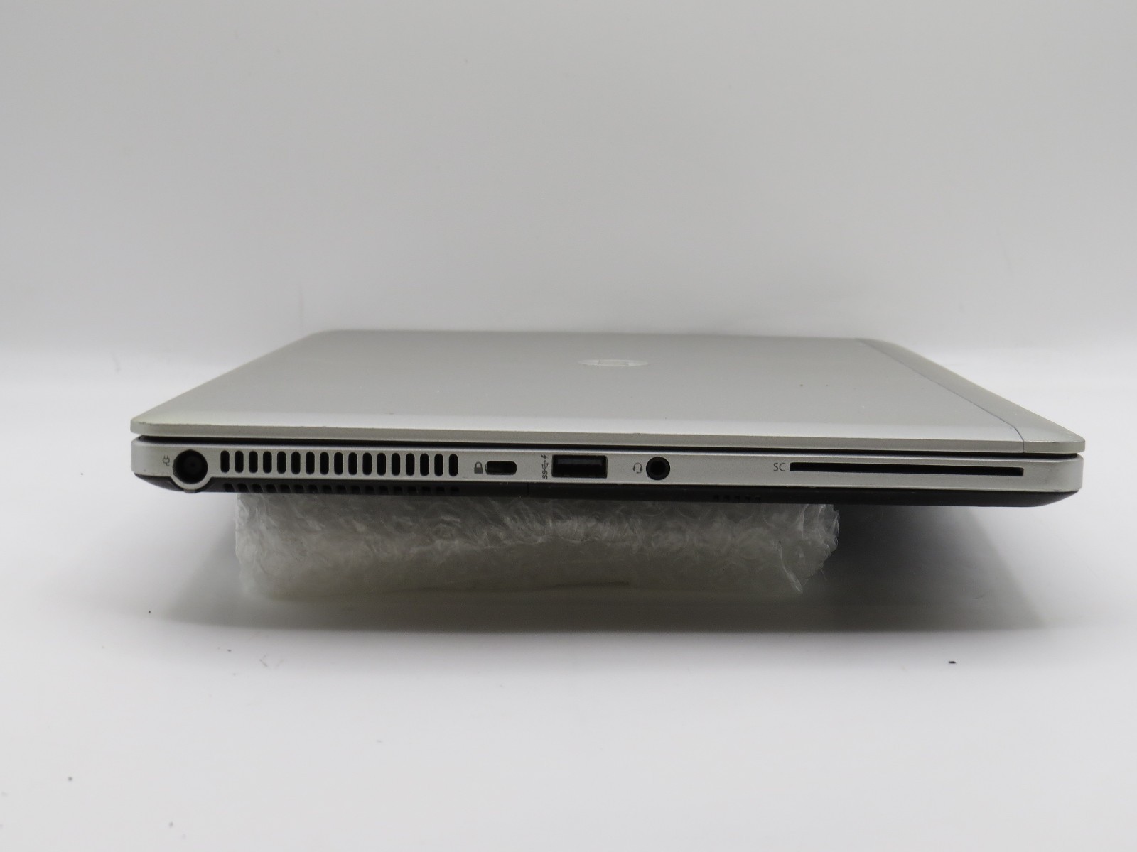 HP EliteBook 9470m i5-3427U @ 1.8GHz 16GB DDR3 256GB SSD 14″ No OS/AC