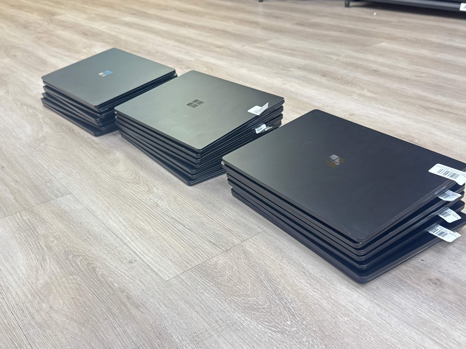 Microsoft Surface Laptop 4 1951 Bulk Lot 21 Units i5 i7 Mixed 8GB-16GB 256GB-512