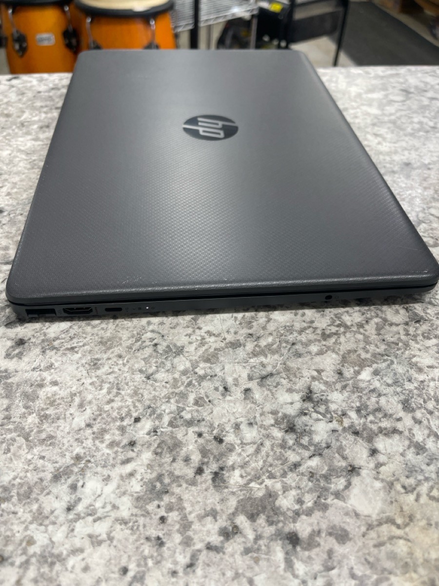 HEWLETT PACKARD 255 G8 (PS5012811)
