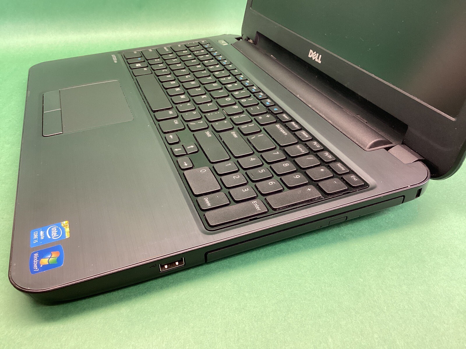 Dell Latitude 3540, i5 Laptop – UNTESTED