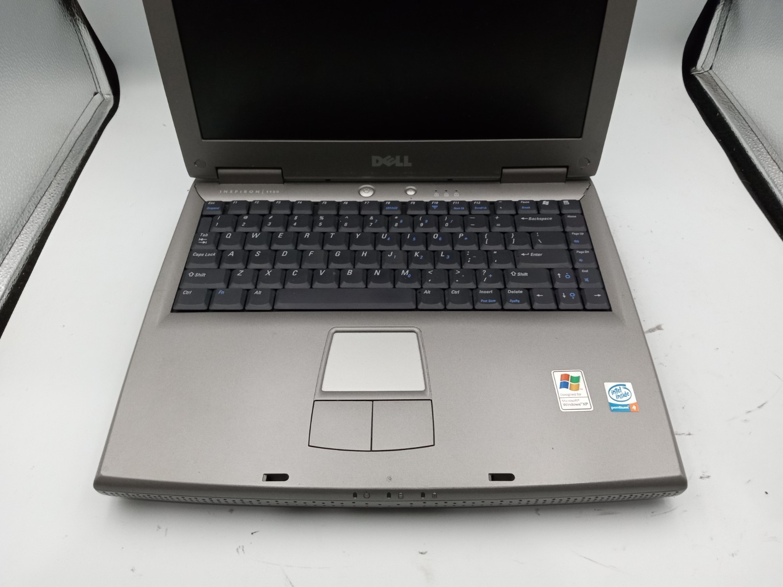Dell Inspiron 1150 14″ Laptop Pentium 4 2.8GHz 512MB RAM -BAD TOUCHPAD -RR