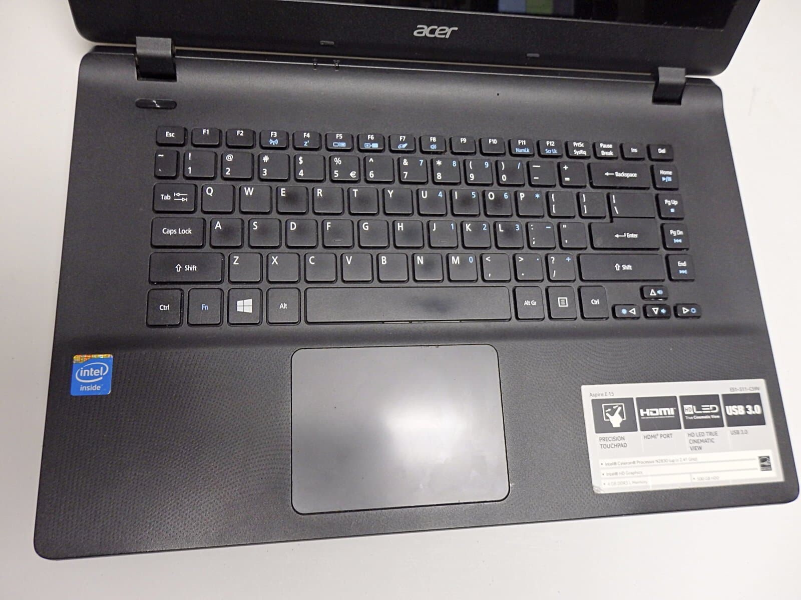 Acer Aspire E-15 is a Windows 10 laptop with a 15.60-inch display