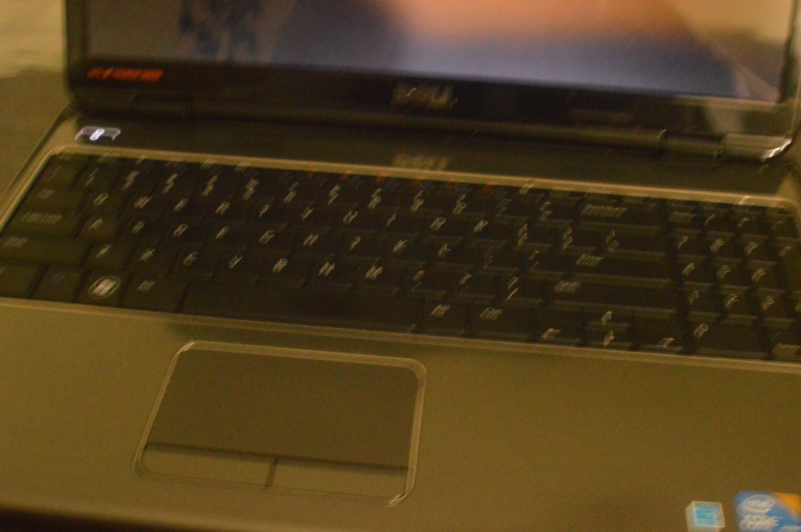 dell inspiron n5010 laptop replaced batterys 8 gig mem 320 h/drive