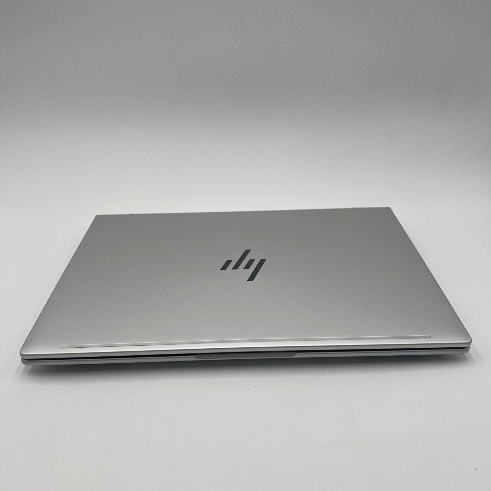HP EliteBook 6 G1i 14 Laptop – 16GB RAM, 256GB Hard Drive, Ultra 5 Processor, Op