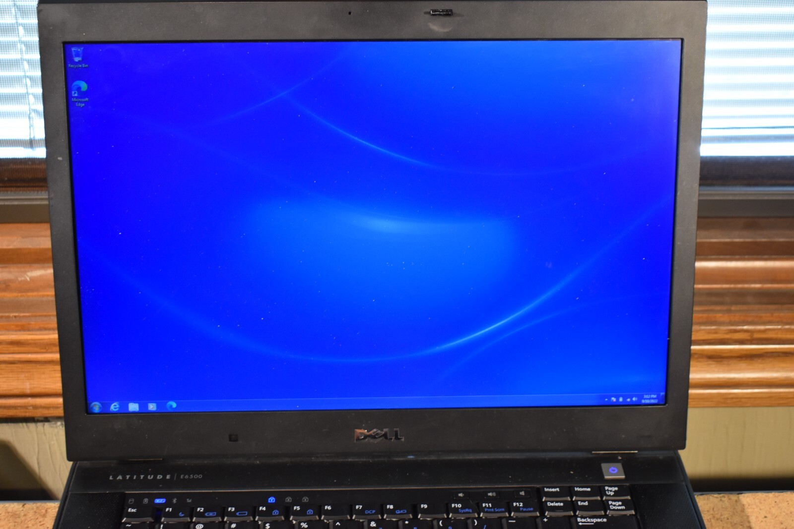 Dell Latitude E6500 P8800 2.66GHz 4GB RAM 320GB HDD 1920×1200 WUXGA Windows 7