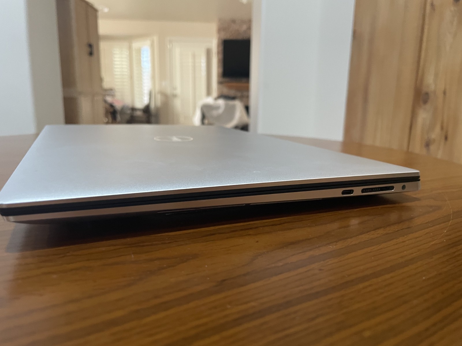 Dell XPS 15 9530 3.5K OLED Touch i7-13700H 32GB 1TB SSD RTX 4050 – 100% Battery