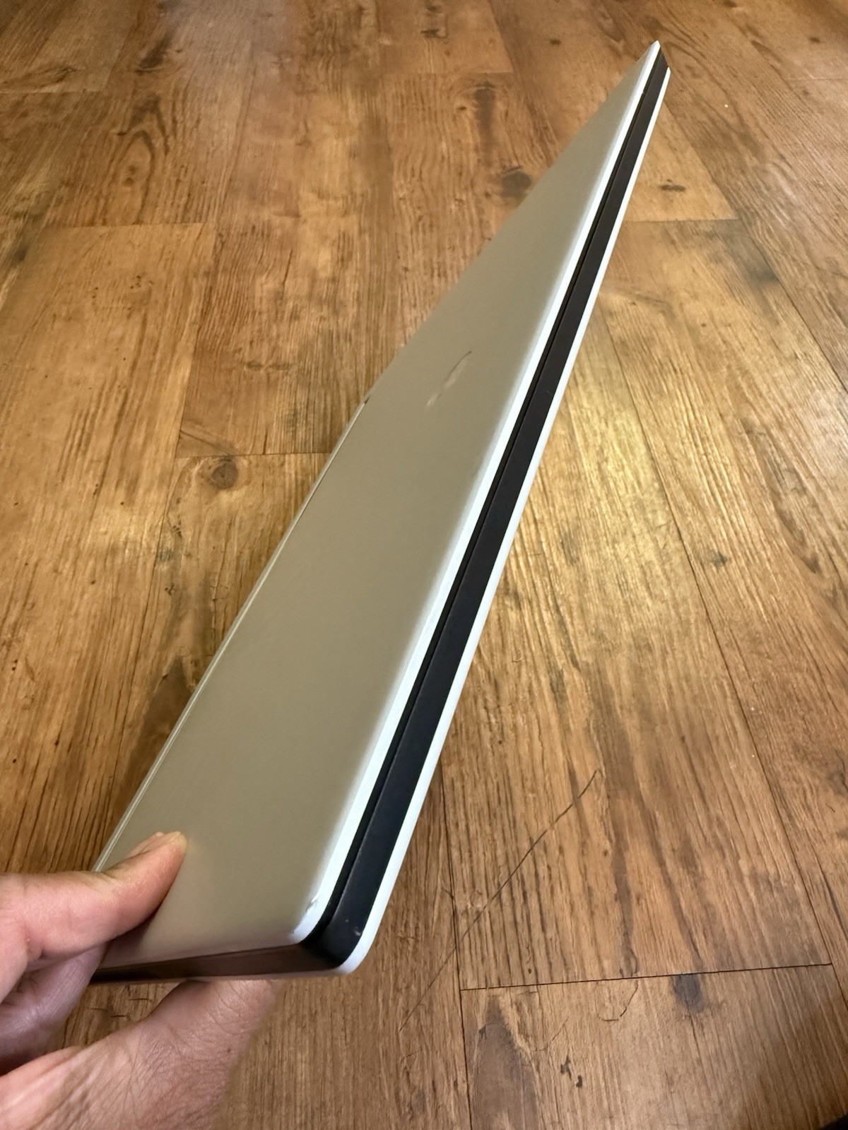 Alienware X15 R2 15.6″ i7-12700H 2.3GHz 32GB RAM 1TB SSD SSD GeForce RTX 3060