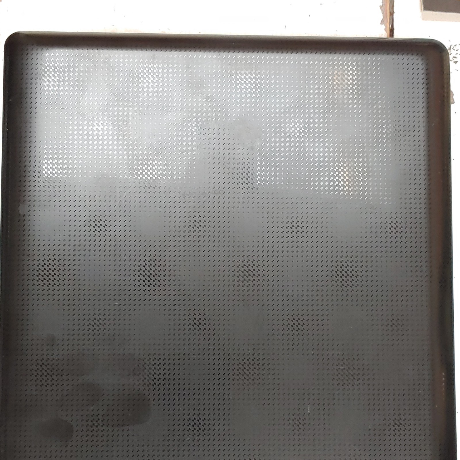 Lenovo IdeaPad Z560 15.6″ Laptop Intel i3 M380/2.53GHz/4 GB RAM/320GB HDD/Win 7