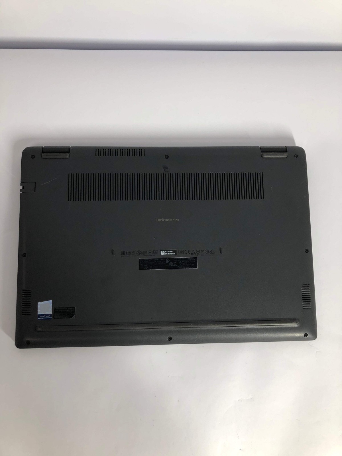 Dell Latitude 3510 15.6″ i5-10210U 1.6GHz 8GB RAM 512GB SSD