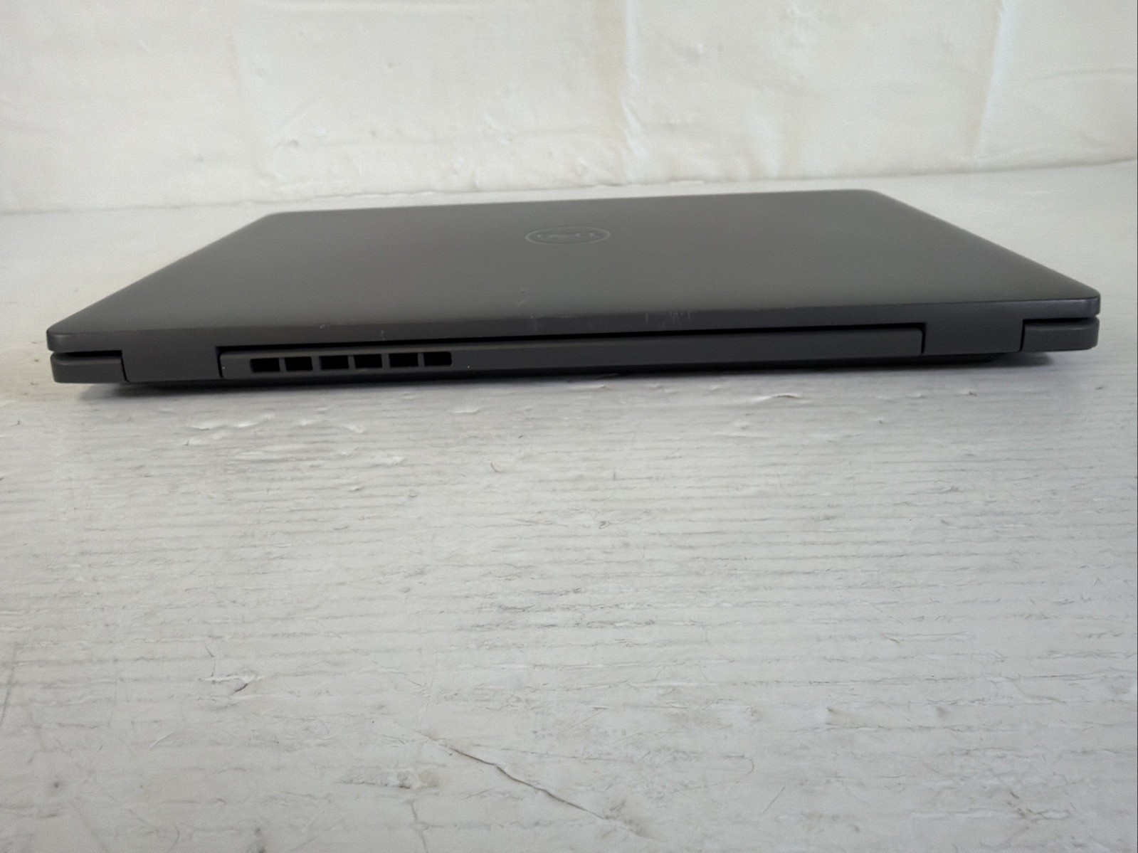 Dell Latitude 3540 Intel Core i7-1355U 4.25GHz 8GB RAM 256GB NVMe Windows 11 Pro