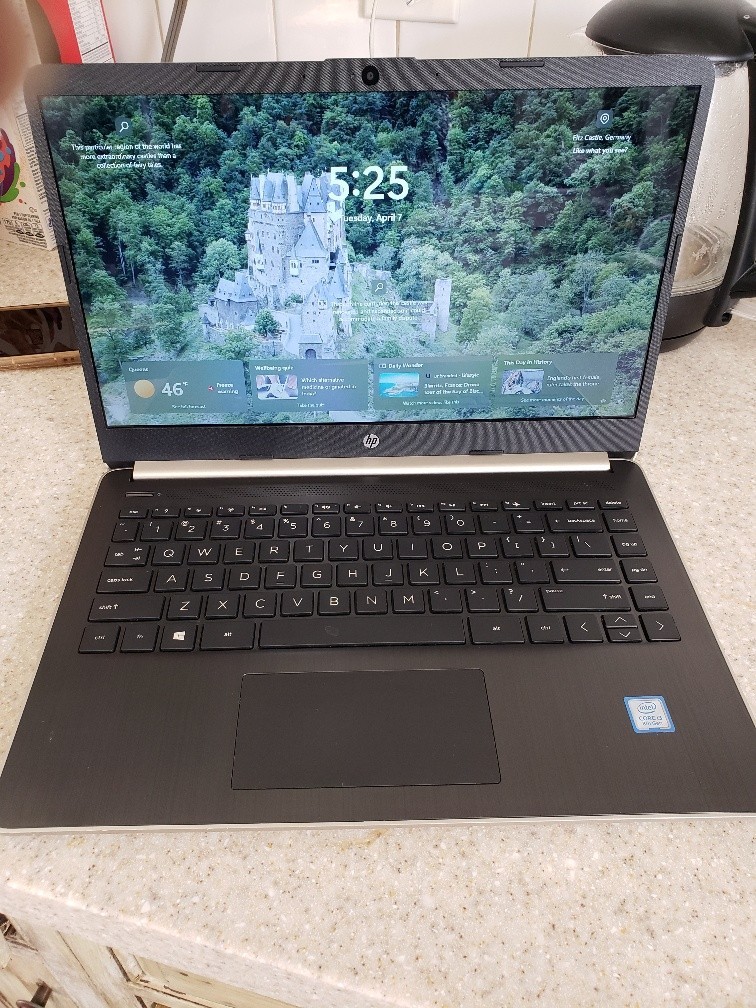HP 14-DQ0011DX INTEL CORE i3-8145U 2.10GHZ 256 GB SSD 8GB RAM WIN 11 TOUCHSCREEN