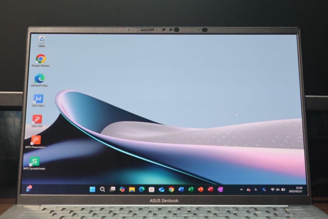 ASUS Zenbook 14 OLED Intel® Core™ Ultra 5 125H Notebook PC Hobby n135