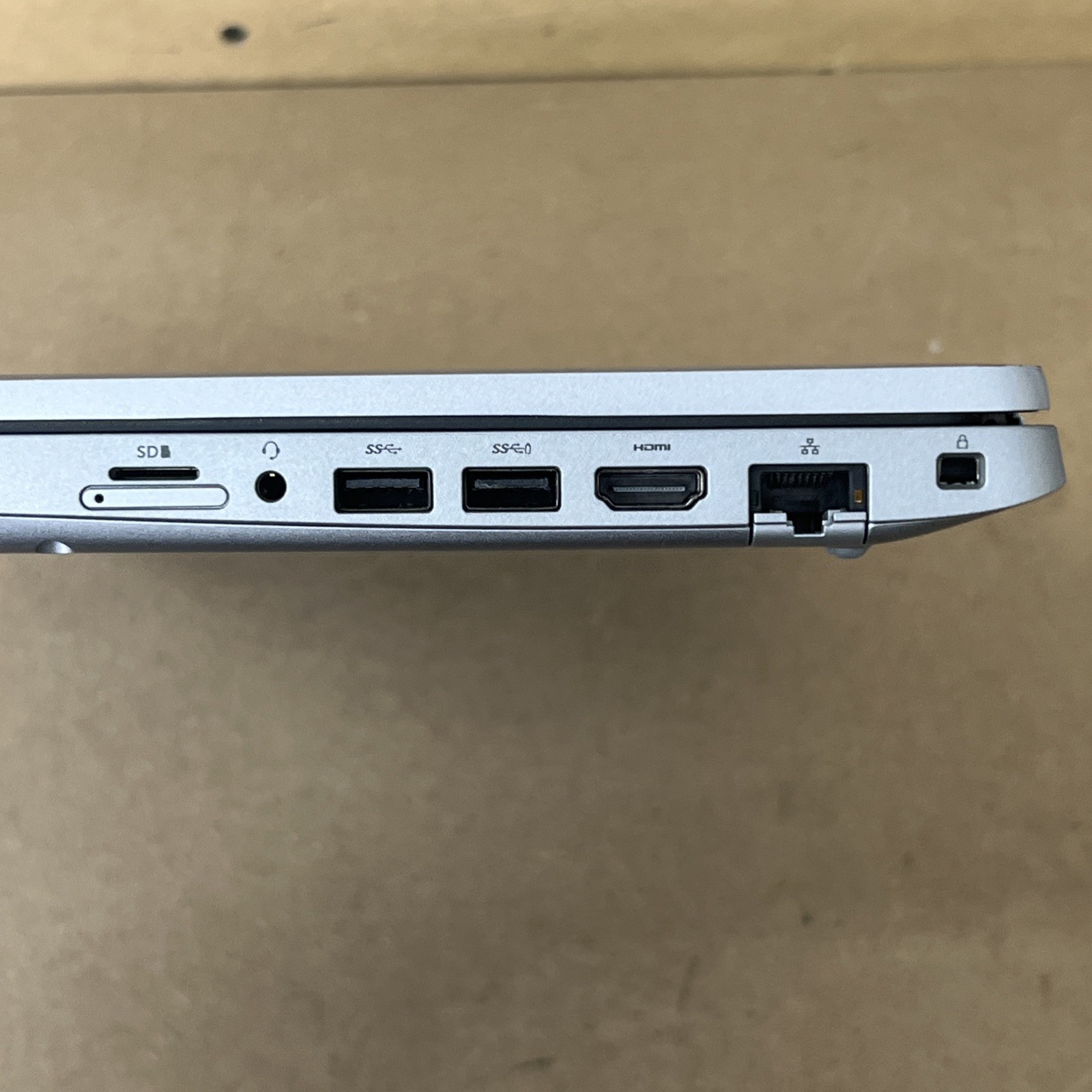 Dell Latitude 5511 i7-10850H 16GB Ram GeForce MX150 – Fair *No SSD/OS, Low Batt*