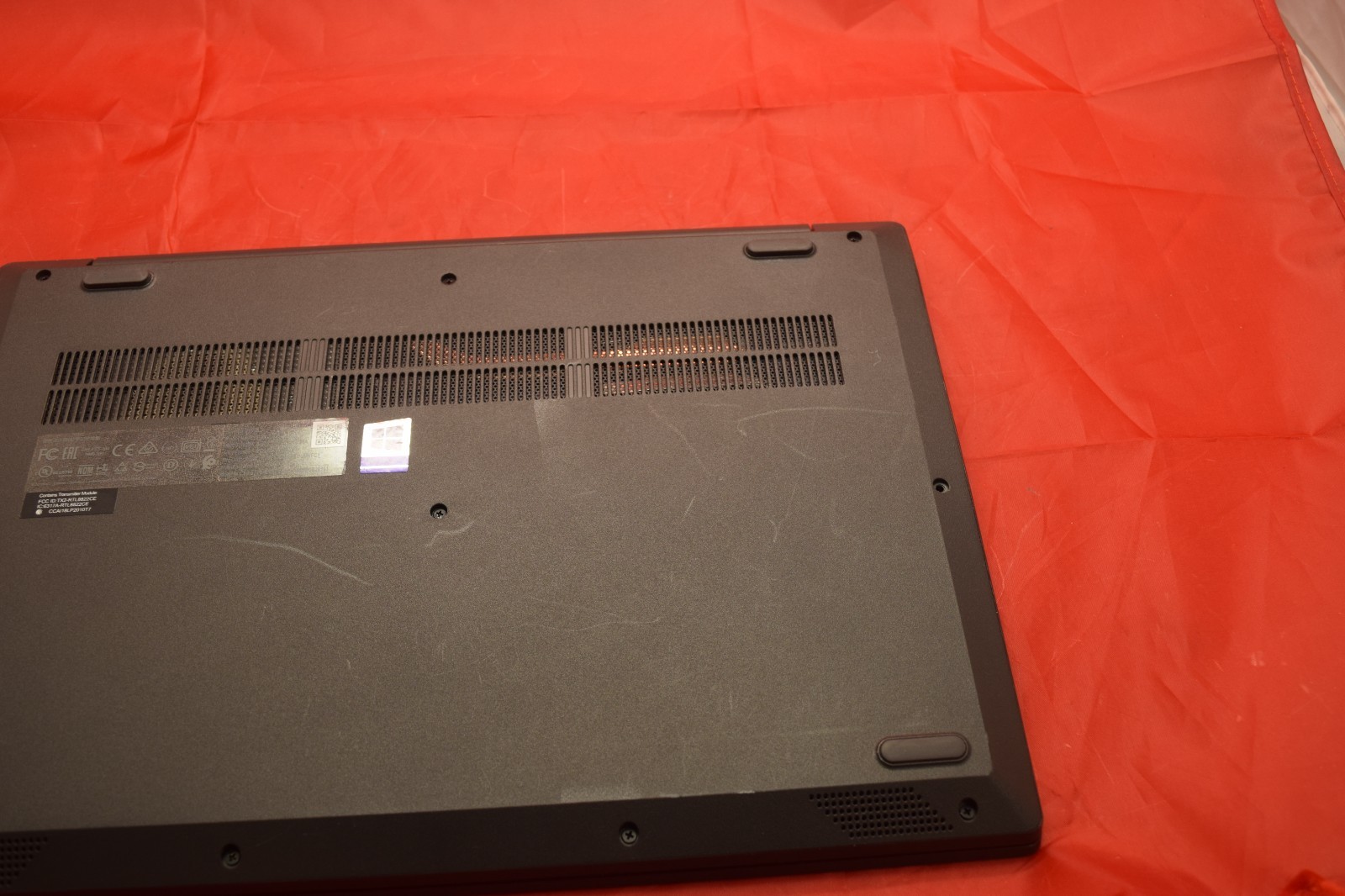 Lenovo V15-IIL Intel Core i5-1035G1 / 8GB RAM / 512 GB SSD/ 1.00Ghz/W11p