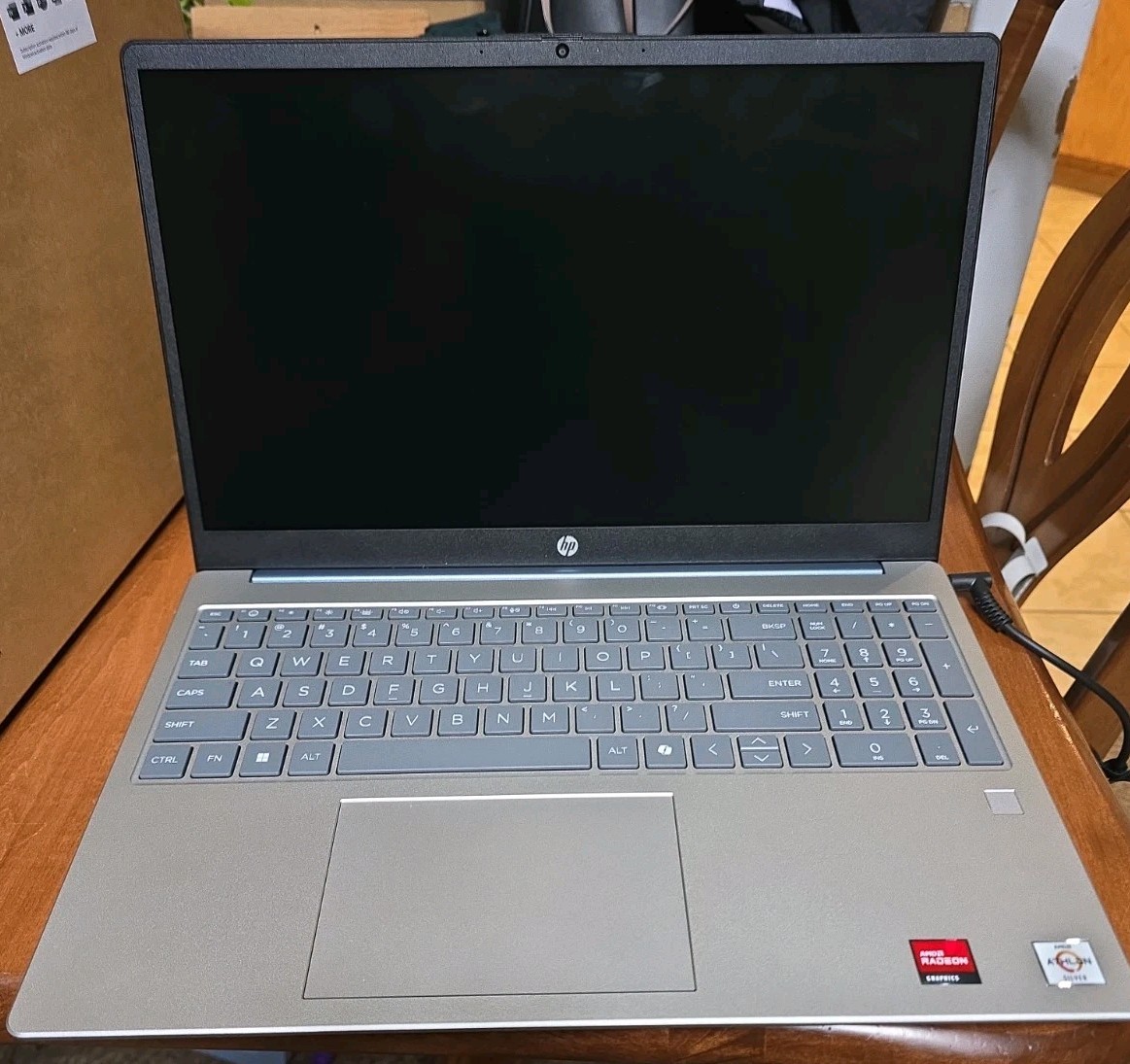 HP 15-FC0037DS 15.6″ Laptop AMD 7120U 4GB 128GB SSD Win11Home Fingerprint Reader
