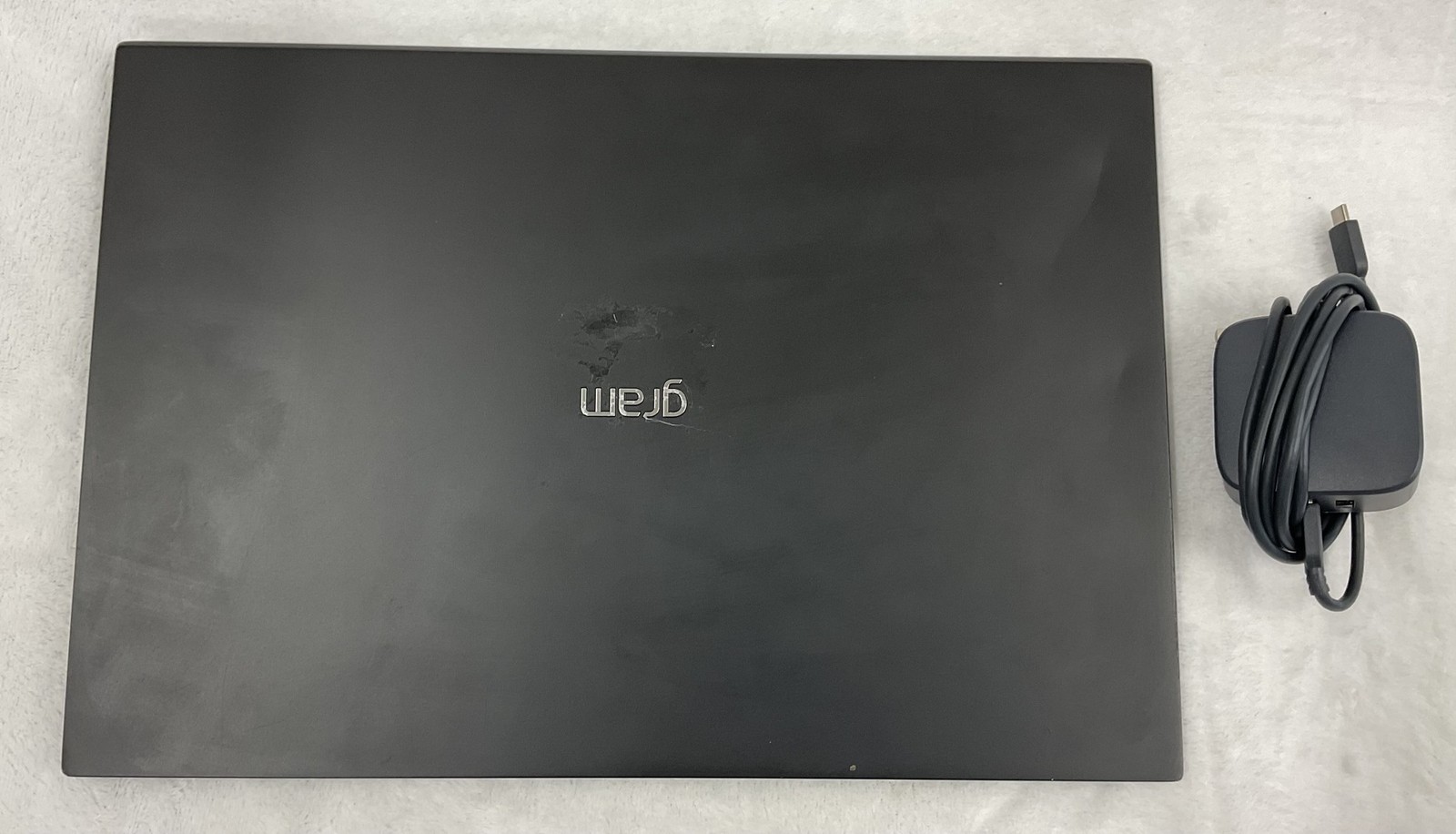 LG gram 17” Lightweight Laptop Intel 12th Gen Core i7