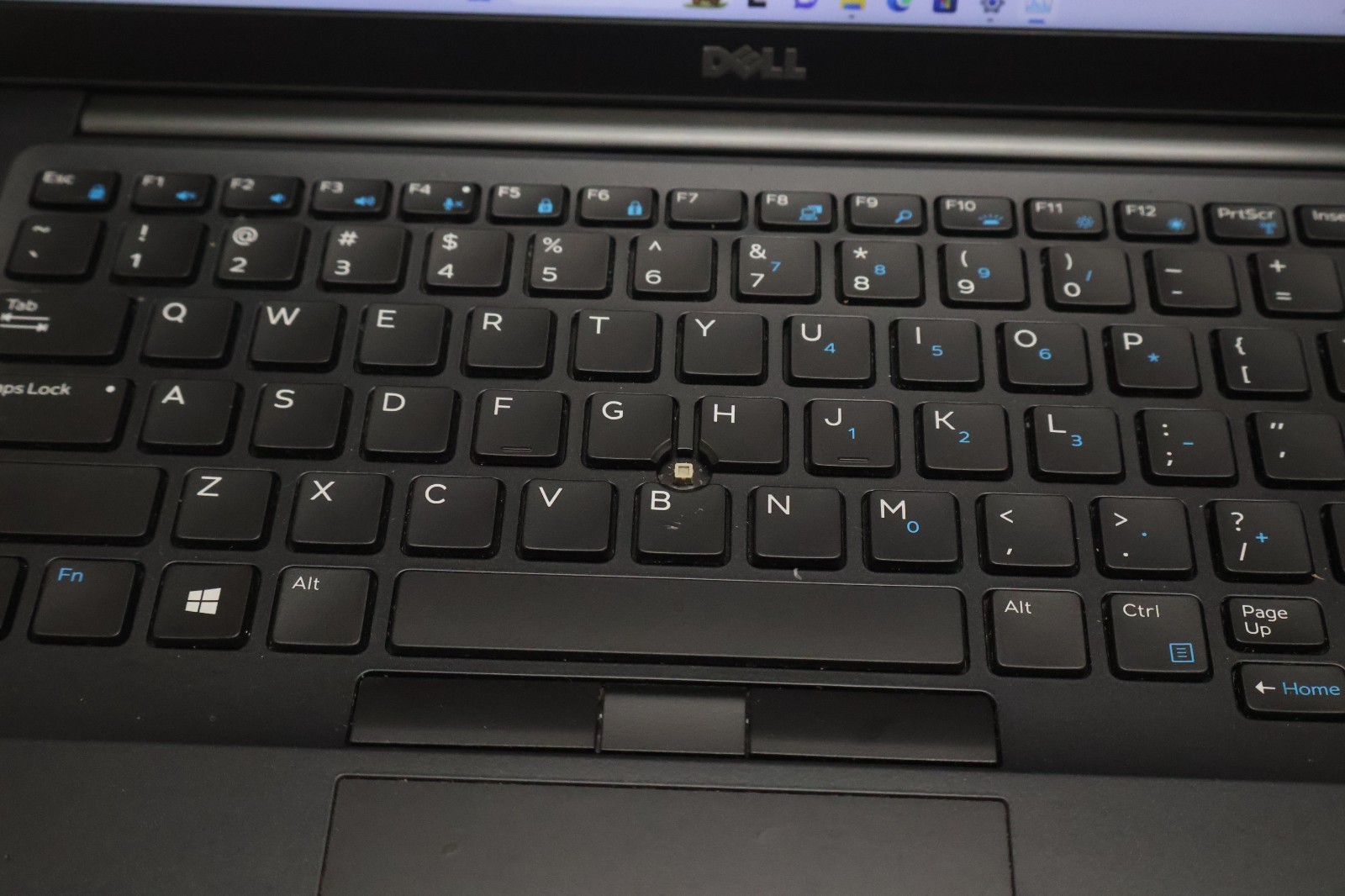Dell Latitude 7480 i5-7300U 2.60GHz 8GB Ram 256GB SSD Windows 11 Pro Notebook