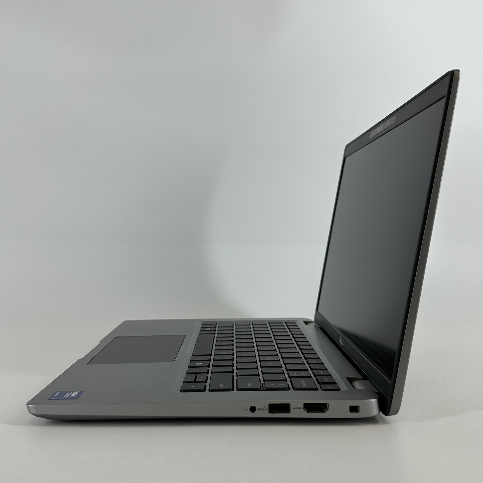 Dell Latitude 5450 14 Gray FHD 1.7 GHz Ultra 7 165U 16GB 512GB SSD-Very Good