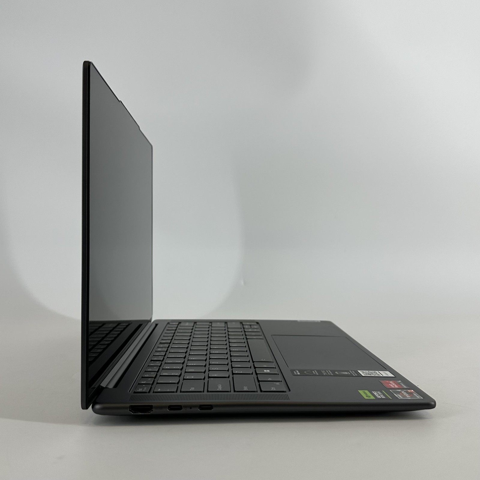 Lenovo Slim Pro 7 14 QHD+ TOUCH 3.2 GHz Ryzen 7 7735HS 16GB 512GB SSD RTX 3050