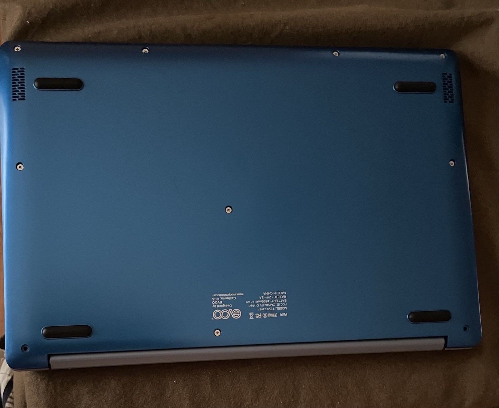 EVOO EV-C-116-5-BL 11.6″(32GB SSD,AMD A4-9120, 1.50GHz, 2GB) Laptop – Blue