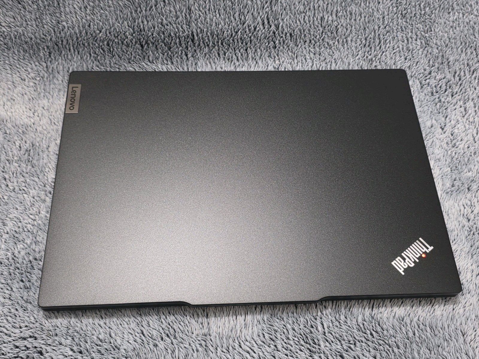 Lenovo ThinkPad E14 Gen 6 FHD+ 2.9 GHz Ryzen 5 7535U 8GB 256GB SSD Excellent