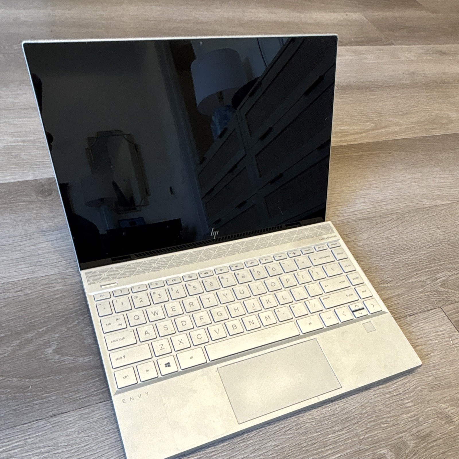 HP Envy 13″ Silver Notebook Laptop Integrated/On-Board Graphics No OS
