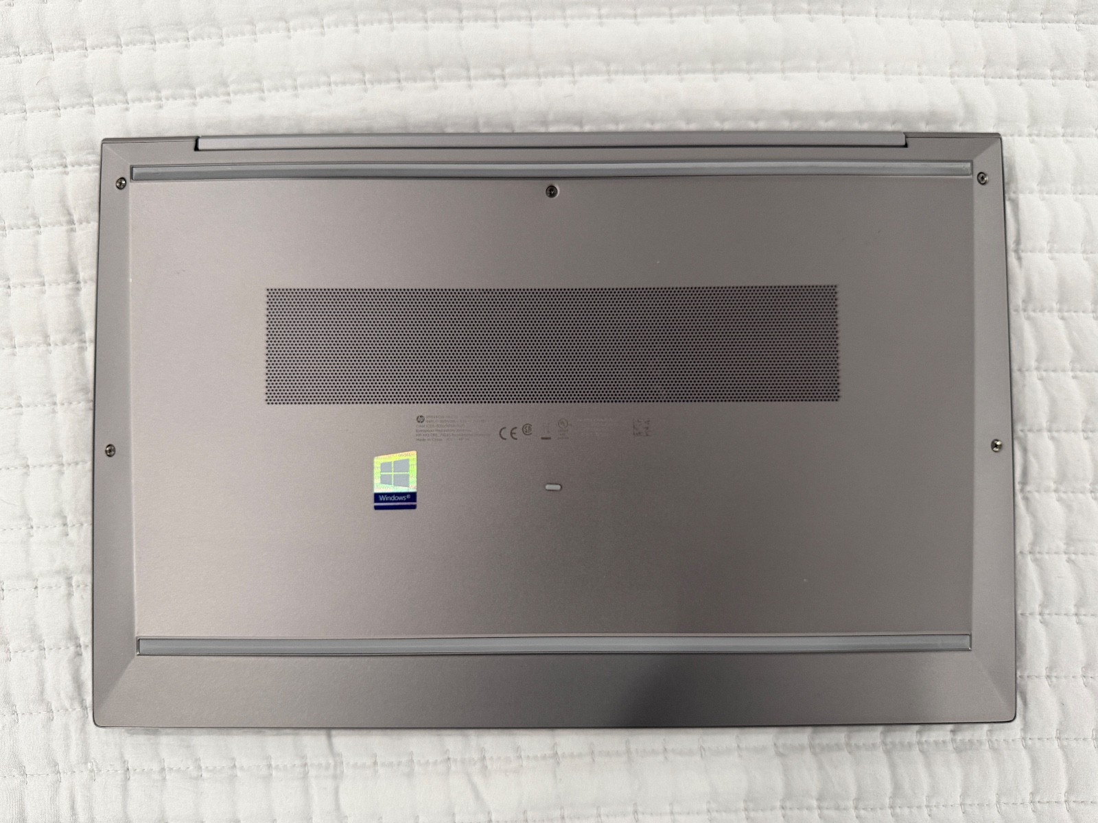 HP ZBook Firefly 15 G7 Mobile Workstation – 16GB RAM / 1TB SSD – NO BATTERY