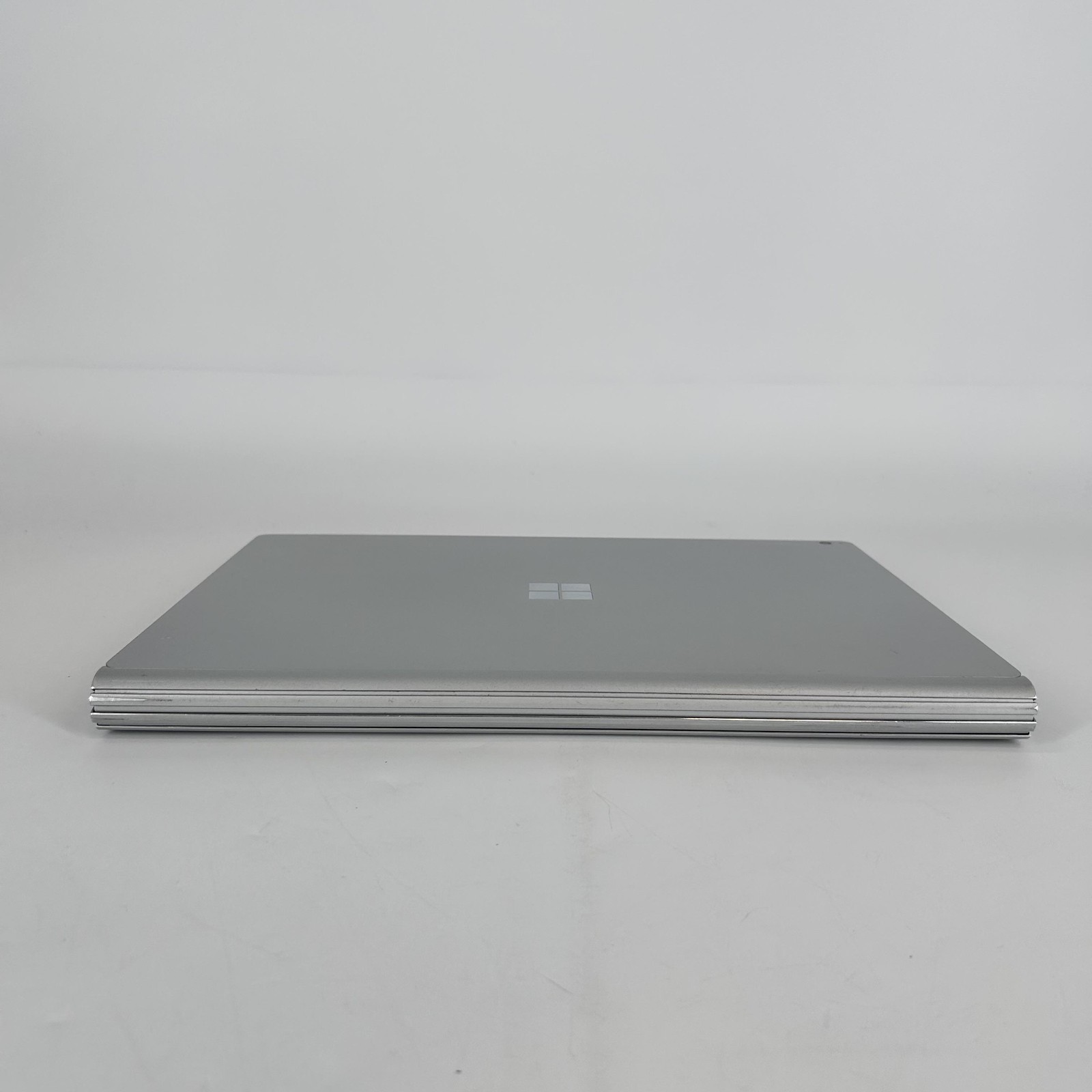 Microsoft Surface Book 2 15 TOUCH i7-8650U 1.90GHz 16GB 512GB SSD -BAD BATTERY
