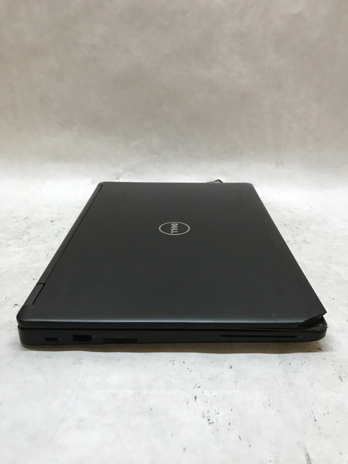 Dell Latitude 5480 14″ Laptop i5 7th Gen 8GB RAM 128GB SSD WIN 11 C-Grade – – DW