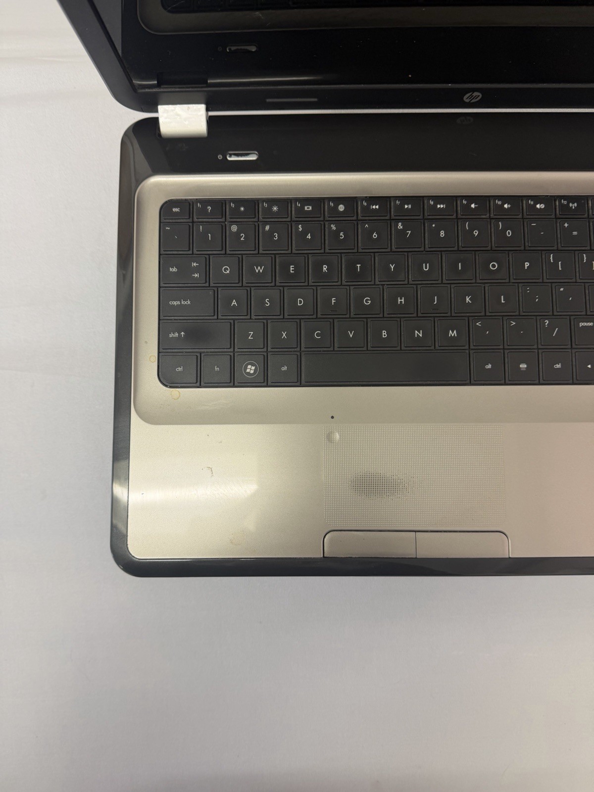 HP Pavilion g7 Laptop – Good Screen – AMD A4-3305m – RAM 4GB – Read Desc