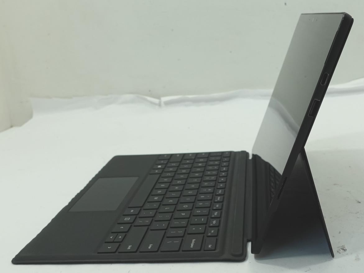 Microsoft Surface Pro7 1866 12.3″ Core i7-1065G7 1.3GHz 16GB 256GB SSD