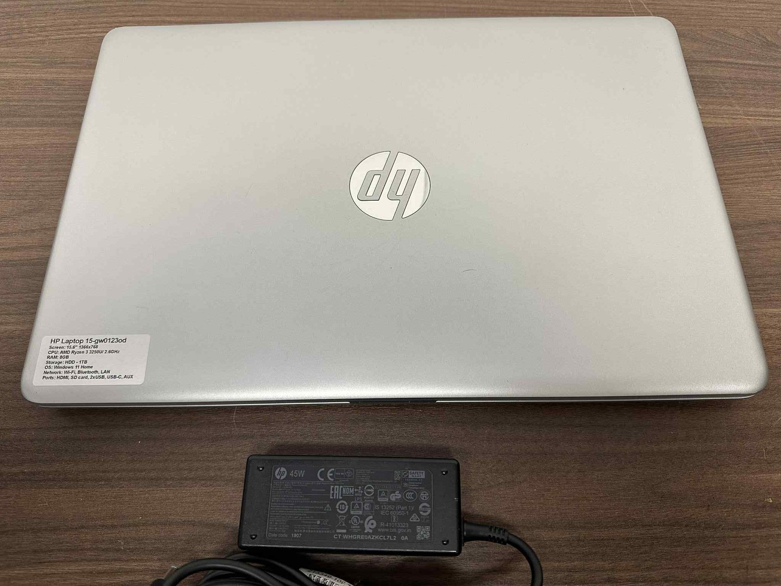 HP Laptop 15-gw0123od 15.6 Inch AMD Ryzen 3250U 2.6 GHz 8 GB RAM 1 TB HDD