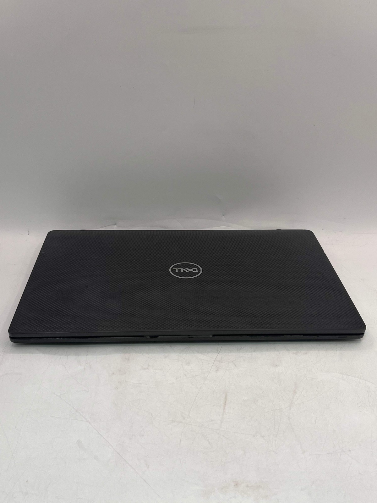 Dell Latitude 7400 15″ Laptop Core i5 8th Gen 16GB 512GB Black